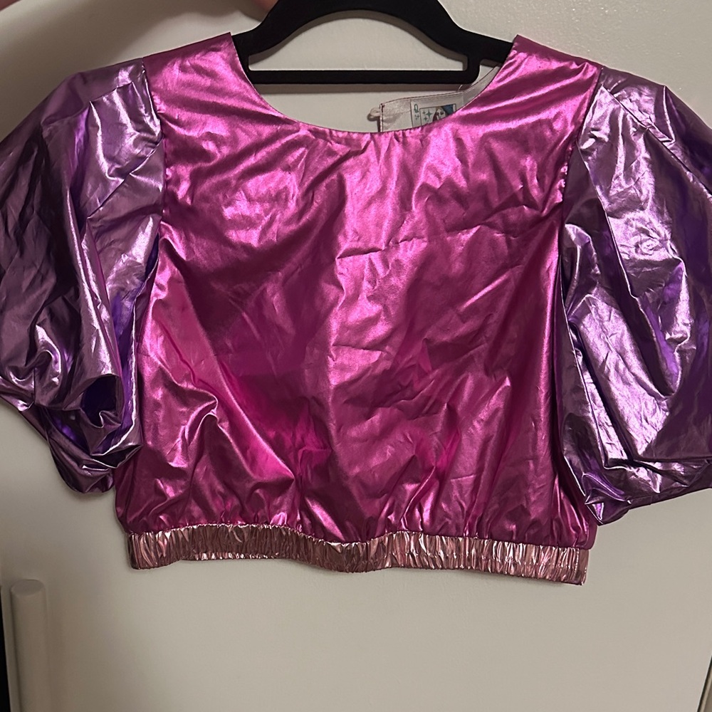QOS- UEEN OF SPARKLES Shiny Pink and Purple Metallic Crop Top - Picture 3 of 5